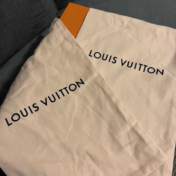 NIB Louis Vuitton Monogram Time Out Sneakers Size 39 - Picture 15 of 15